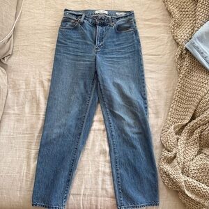 Aritzia Marlo High Rise Jeans